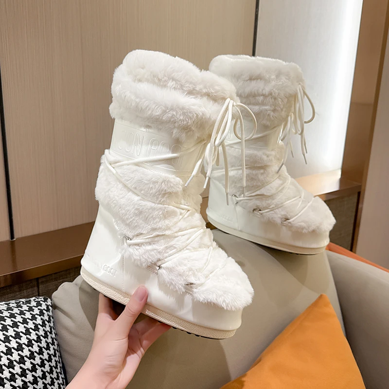 时尚雪地靴女2024冬季新款加厚保暖套筒棉靴防滑耐磨绑带面包长靴