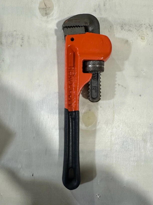 8寸家用水管钳扳手