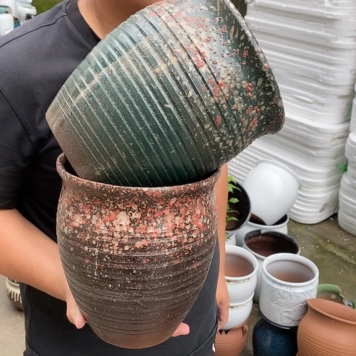 紫砂花盆瑕疵口18高21瑕疵
