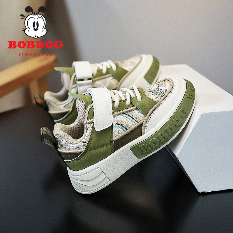 巴布豆男童鞋子2025春秋新款皮面防水软底耐磨儿童运动鞋休闲户外