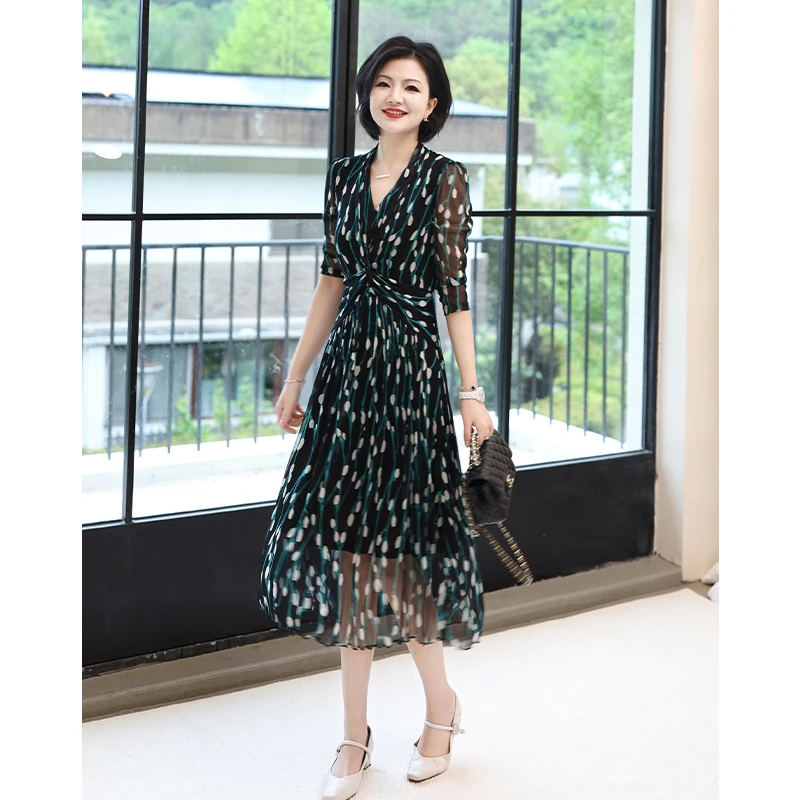 枫竺阿楠anan 雨后花园气质V领弹力针织100真丝桑蚕丝连衣裙女夏