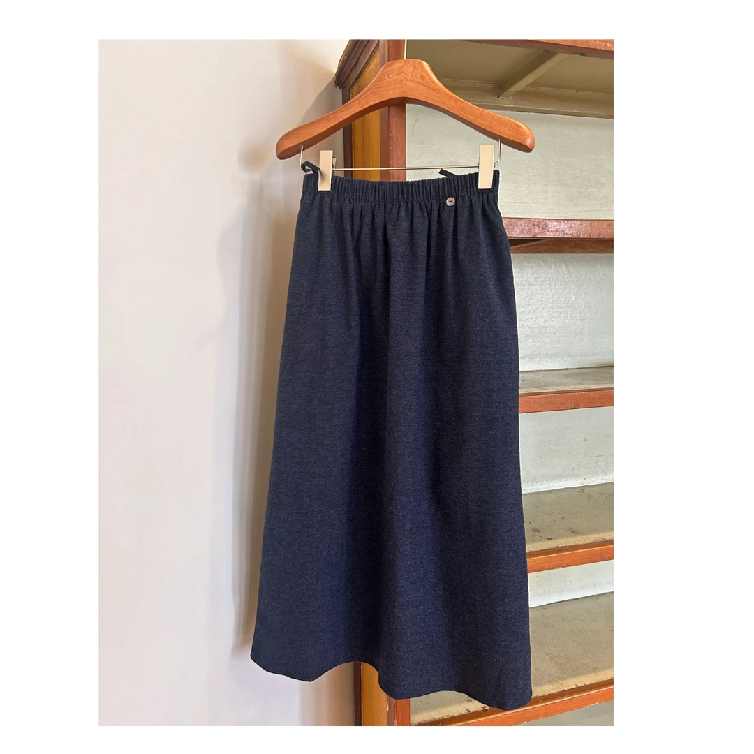 9.28《乌龙茶》秋冬新款复古韩系百搭松紧腰毛呢半身裙