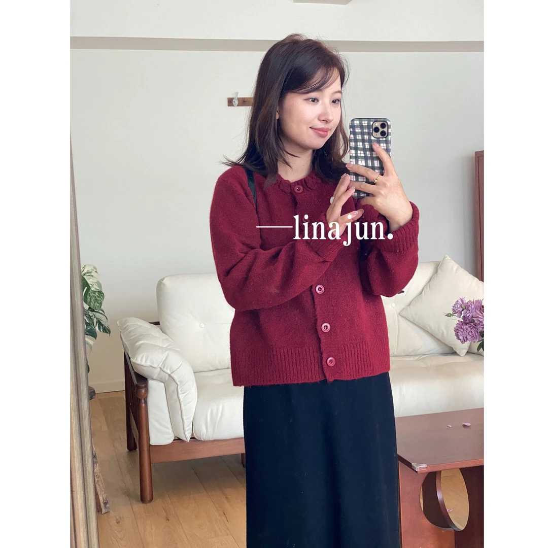 11.16《朱砂痣》秋冬新款温柔复古风重工钩花花朵圆领毛衣开衫