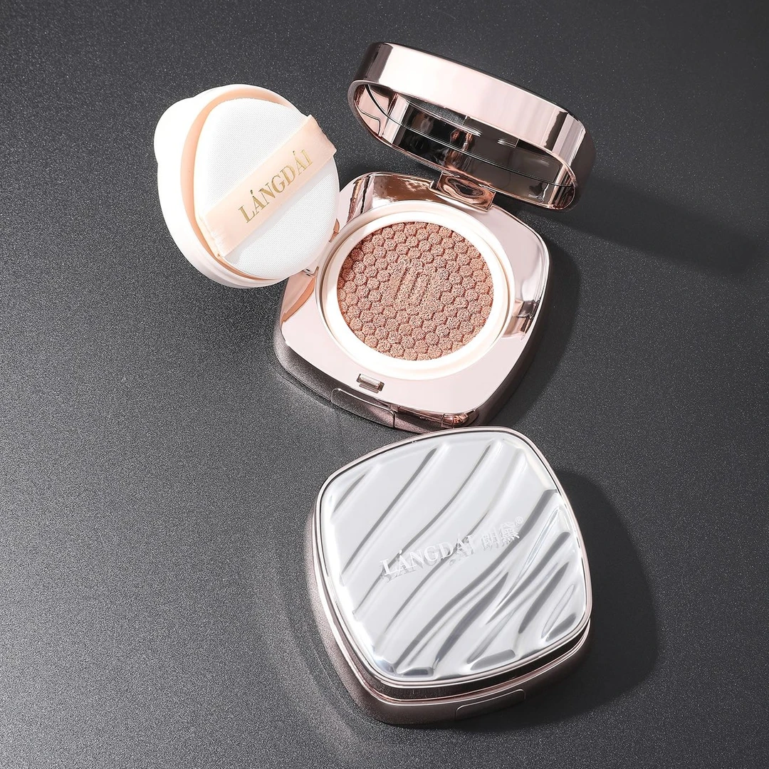LANGAI朗黛水润美颜遮瑕气垫霜