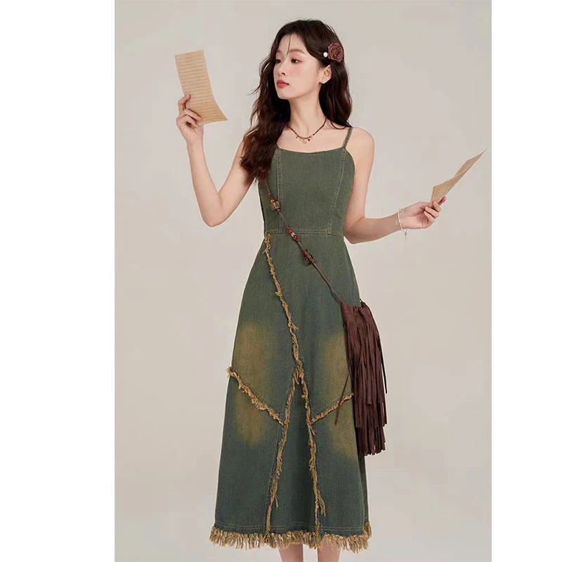 美拉德西部牛仔连衣裙女秋季新款流苏毛边复古做旧慵懒风吊带长裙