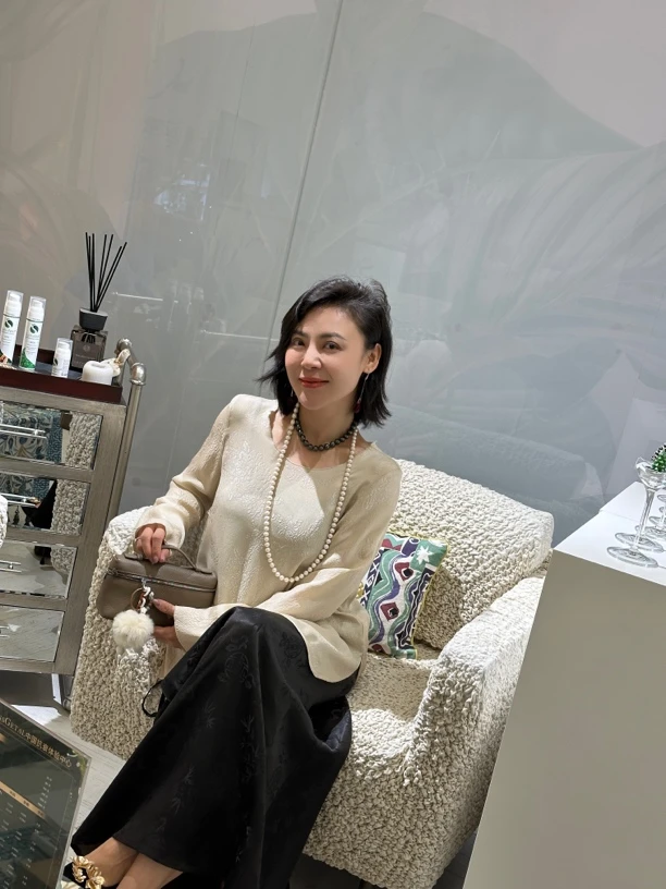 【華家里】真丝冠乐皱长袖上衣