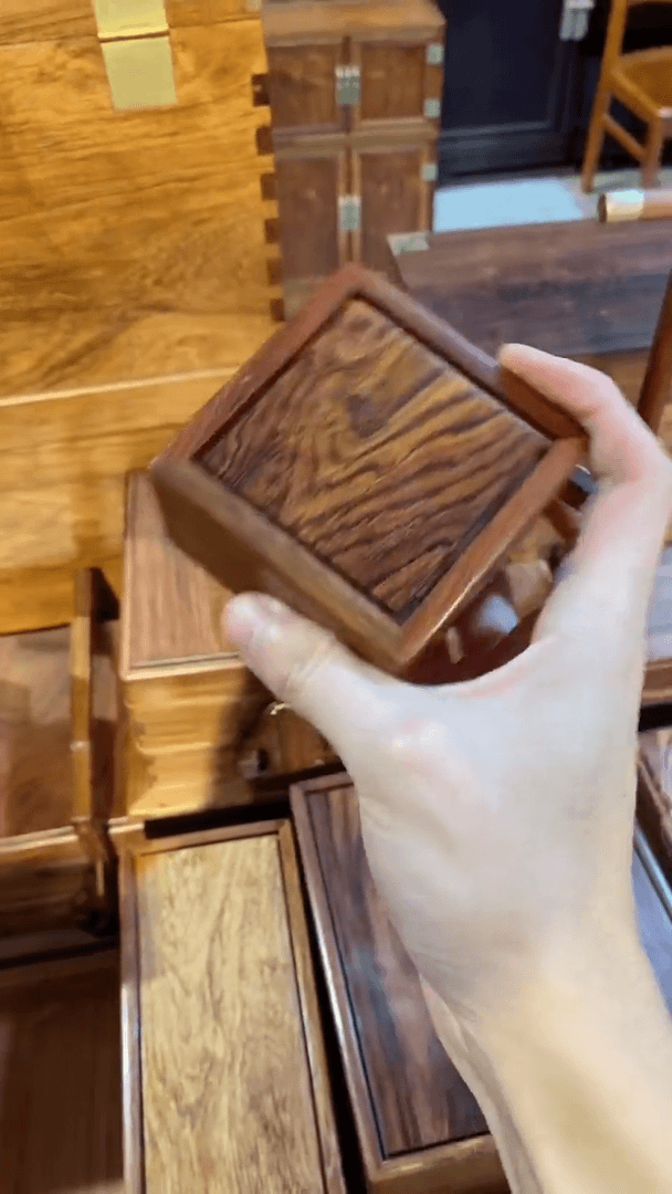 【闪购商品】木头木艺黄花梨机关盒7* 7*