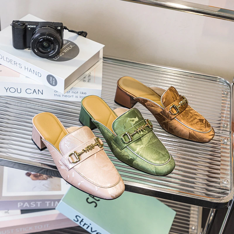 包头拖鞋女夏2025新款中式国风凉拖休闲百搭中跟粗跟一脚蹬半拖鞋