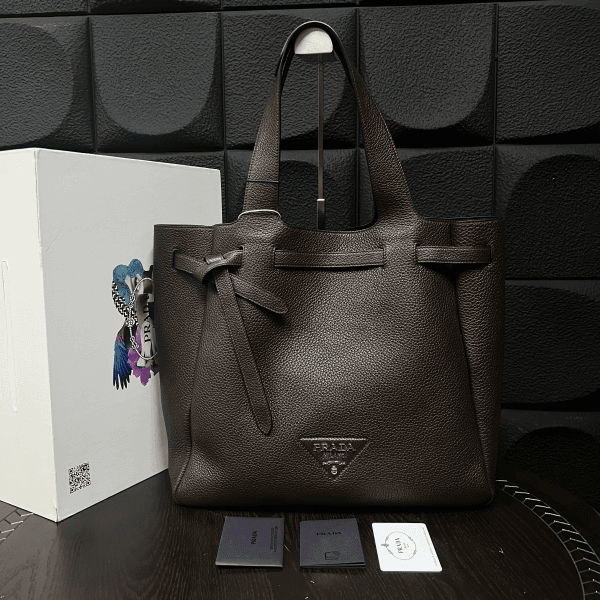 95新/普拉达/妃鱼/橙子精选/箱包/市场价18900/240719CZ0009