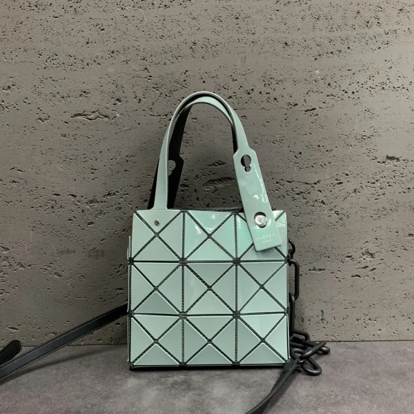 95新/三宅一生/妃鱼/橙子精选/包包/市场价9888/240925CZ0005
