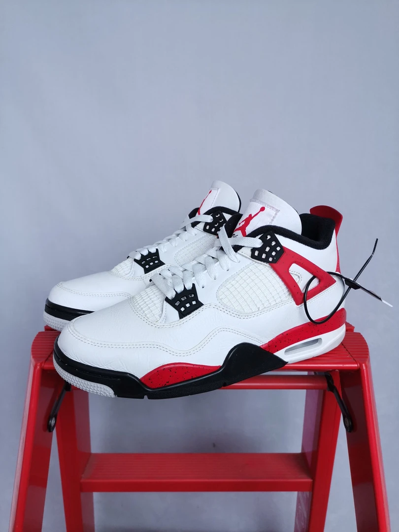 Aj4红水泥43码原盒NN2708