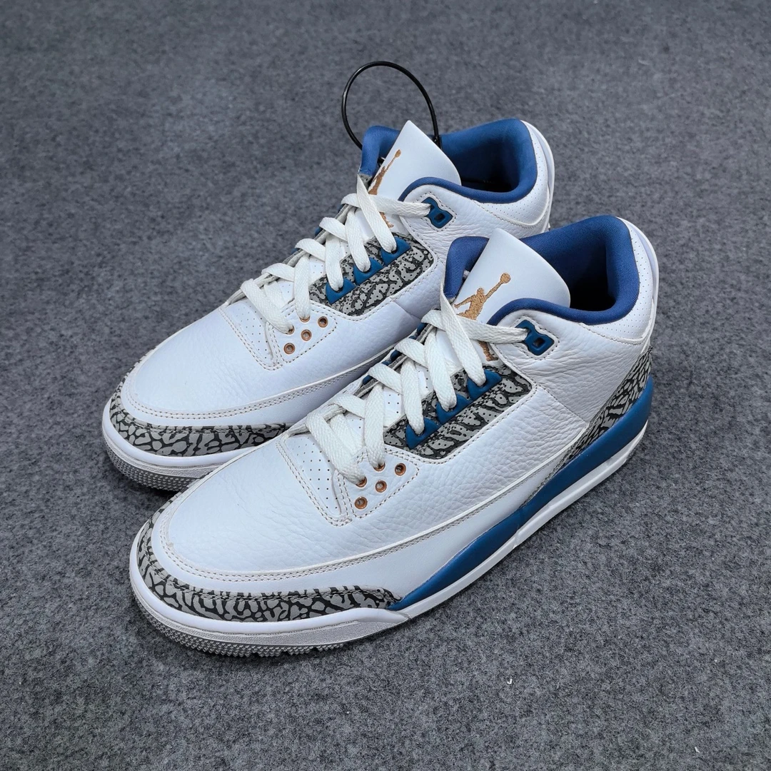 aj3奇才 43码原盒 RR0204 鞋