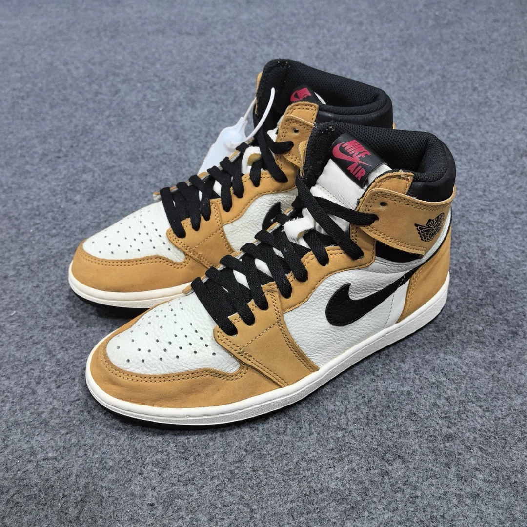 aj1新秀 41码 RR0108 鞋