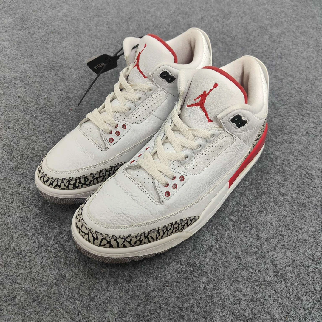 aj3飓风 43码原盒 SS2202