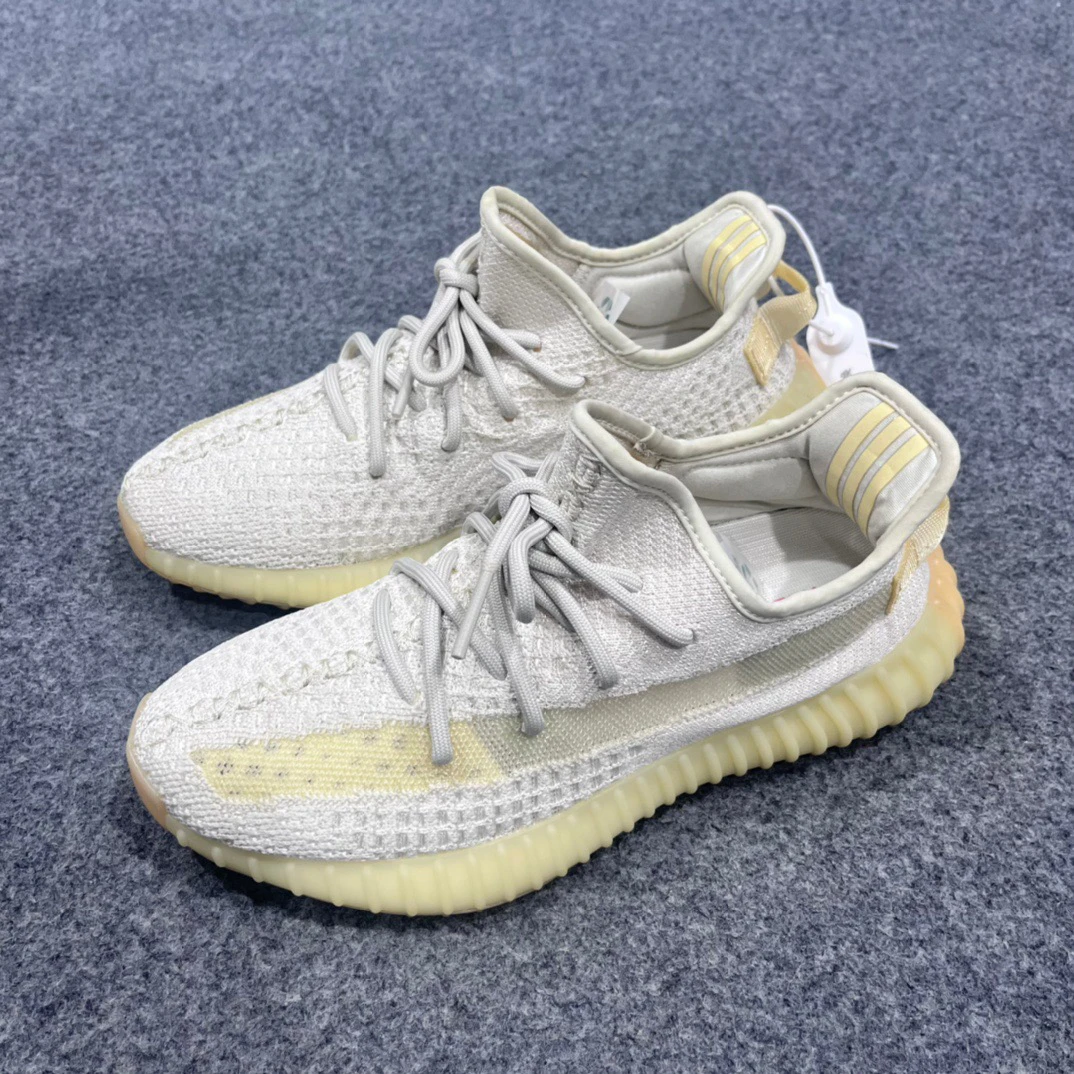 Yeezy350小雏菊40.5码  RR1201休闲鞋