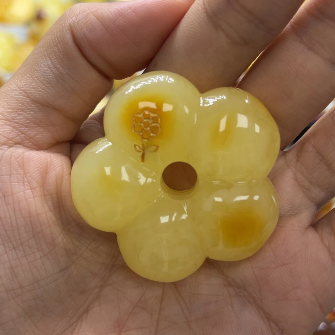 【闪购商品】琥珀裸石未镶嵌天然琥珀