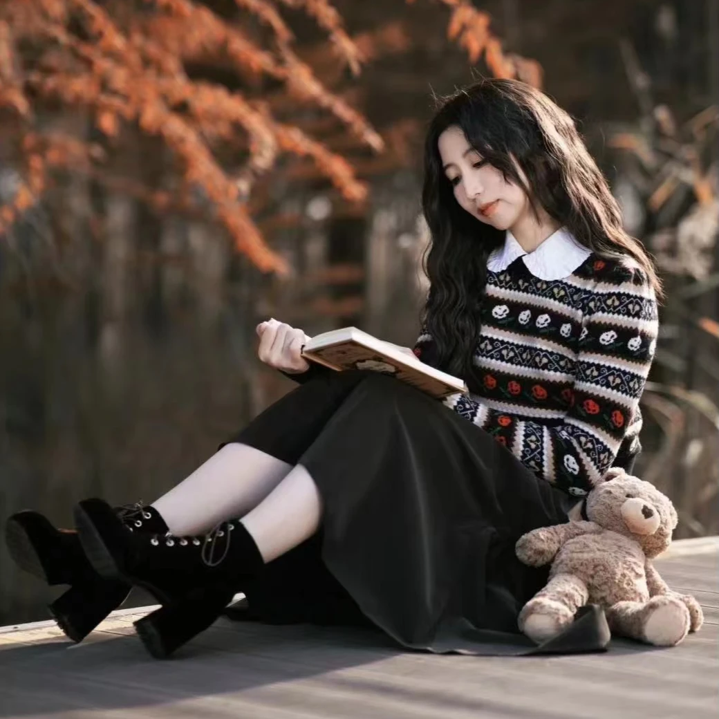 全新未使用 MIU MIU/缪缪  娃娃领法式花朵针织小上衣