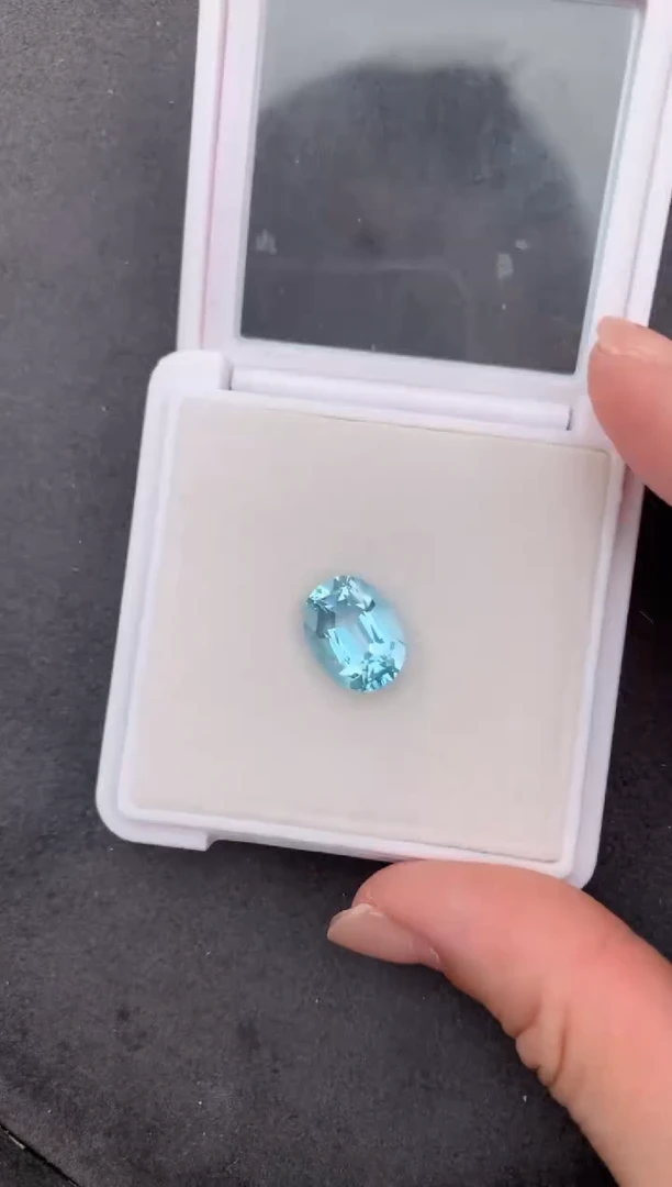 【闪购商品】海蓝宝石裸石未镶嵌5.2ct海蓝宝