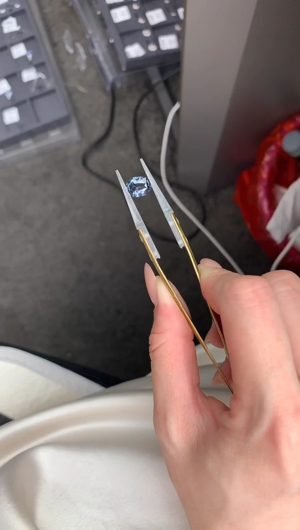 【闪购商品】尖晶石裸石未镶嵌2.5ct尖晶石