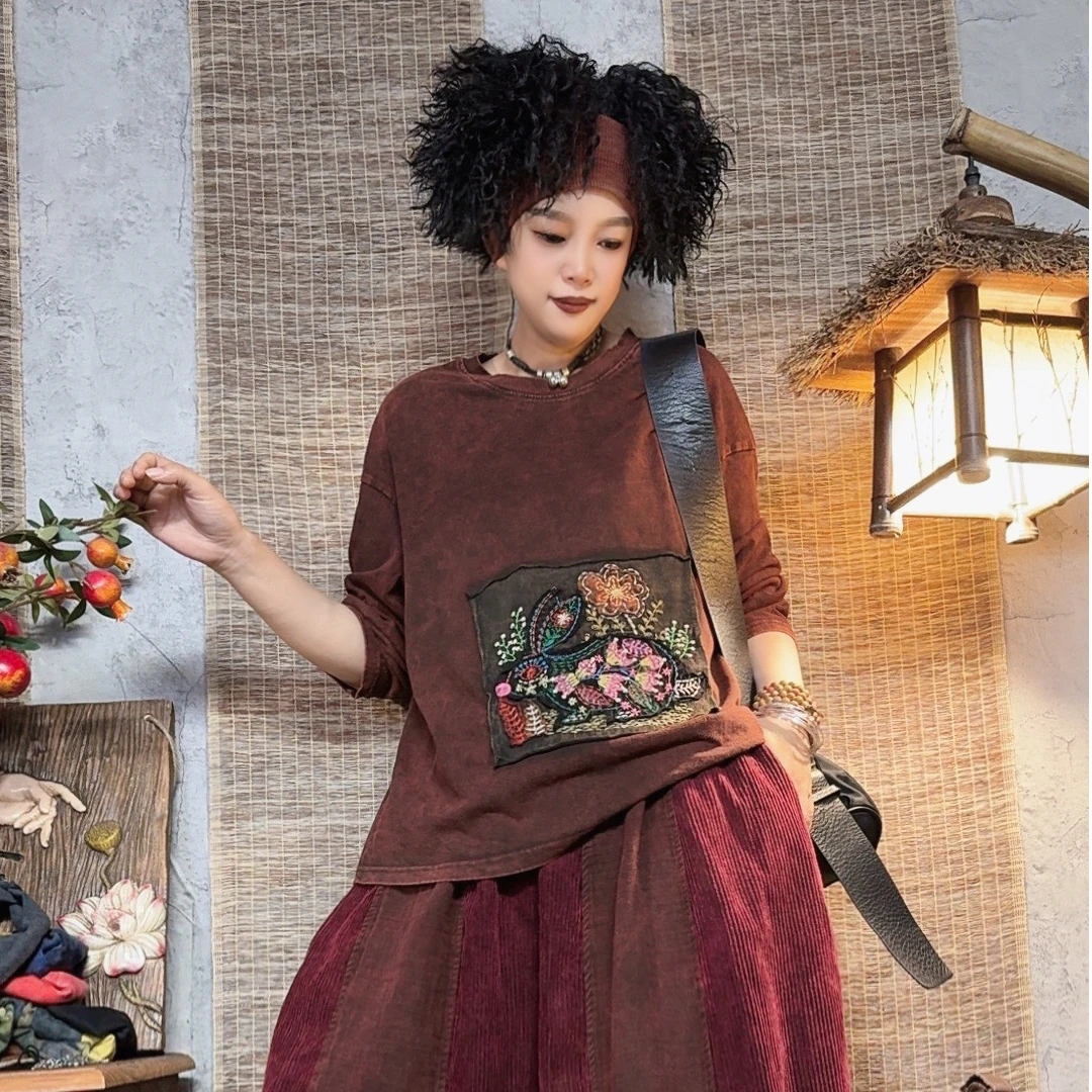 961款秋季宽松休闲时尚潮流水洗做旧重工刺绣T恤【胸围130衣长65】