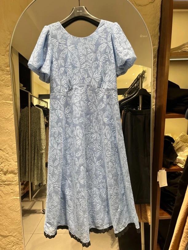 古欧质感收腰网纱泡泡袖连衣裙6705