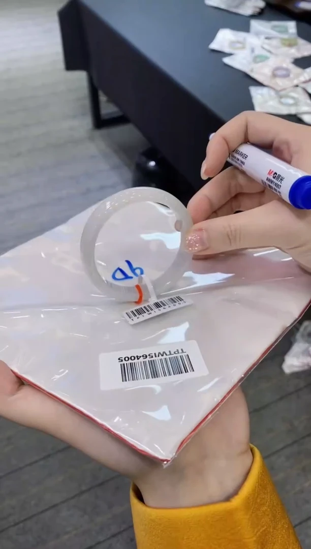 【闪购商品】翡翠手镯未镶嵌