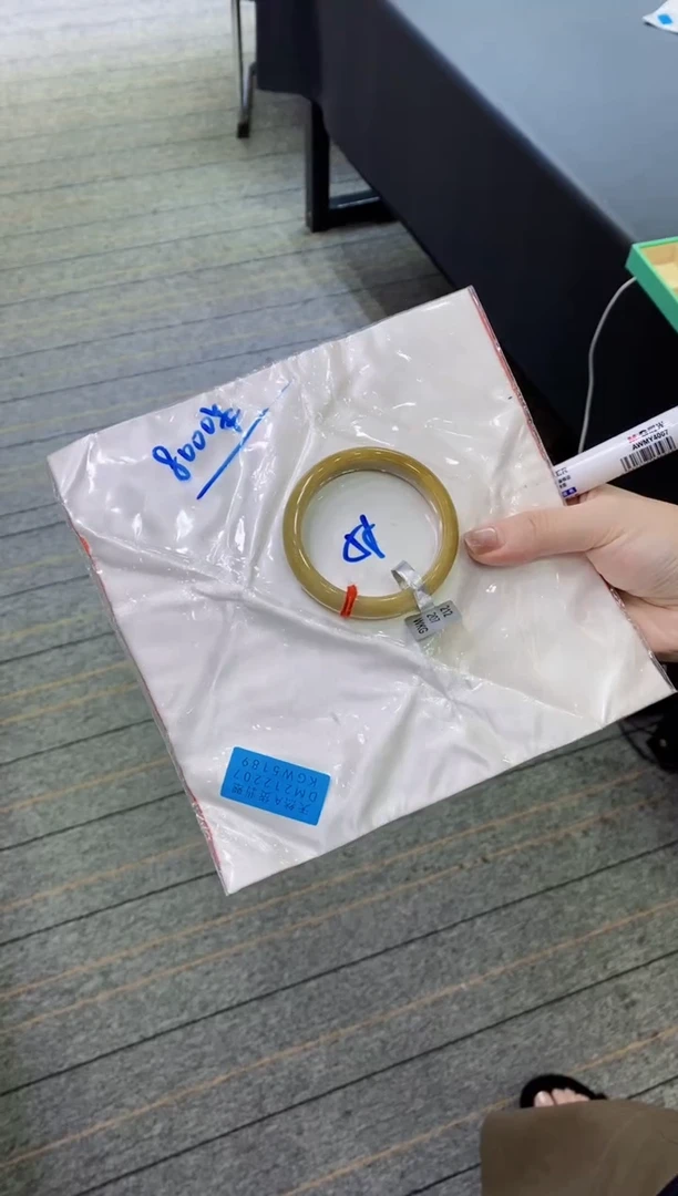 【闪购商品】翡翠手镯未镶嵌