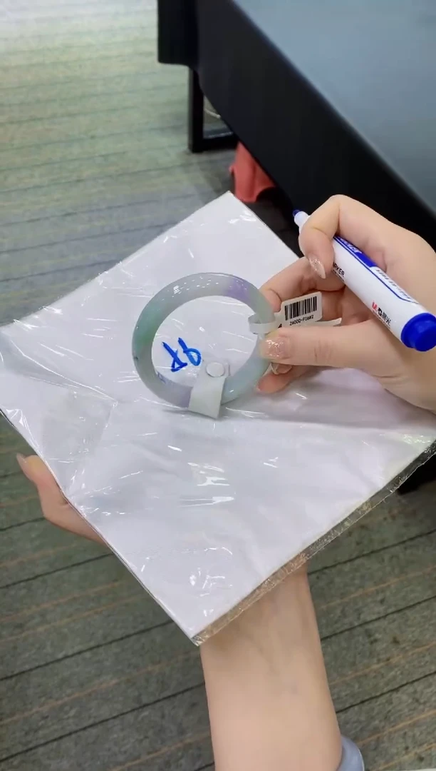 【闪购商品】翡翠手镯未镶嵌