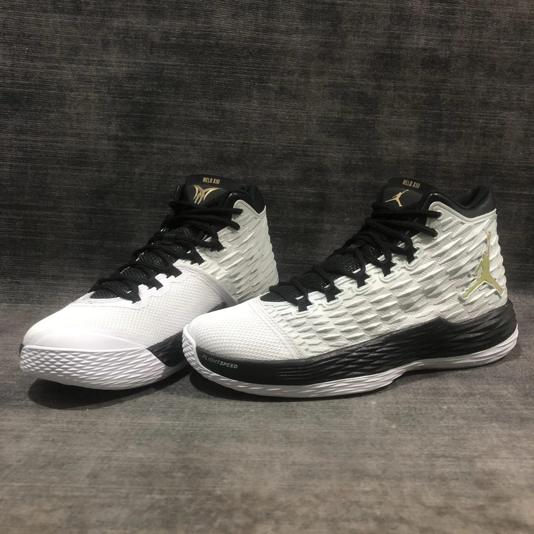 41码/安东尼 AJ Melo 13 白金限定 全新 未下地 无原盒 篮球鞋