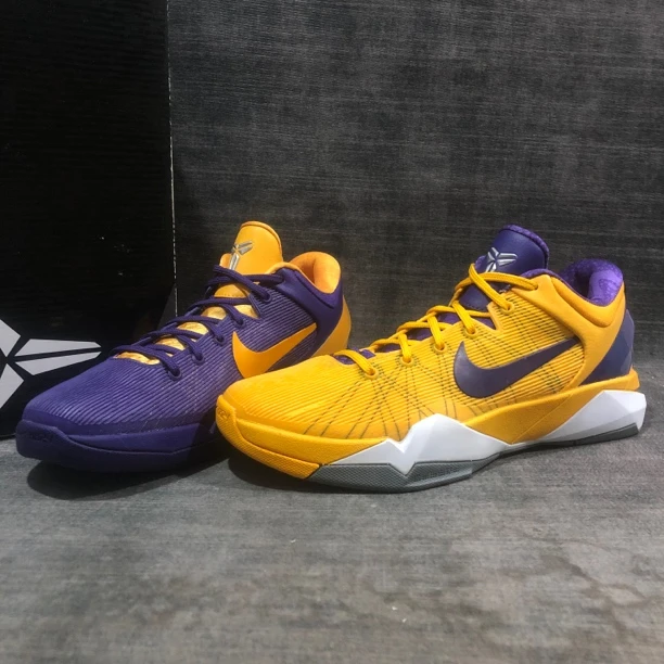 44码/科比7 System 湖人紫金鸳鸯 全新 未下地 带原盒吊牌 篮球鞋
