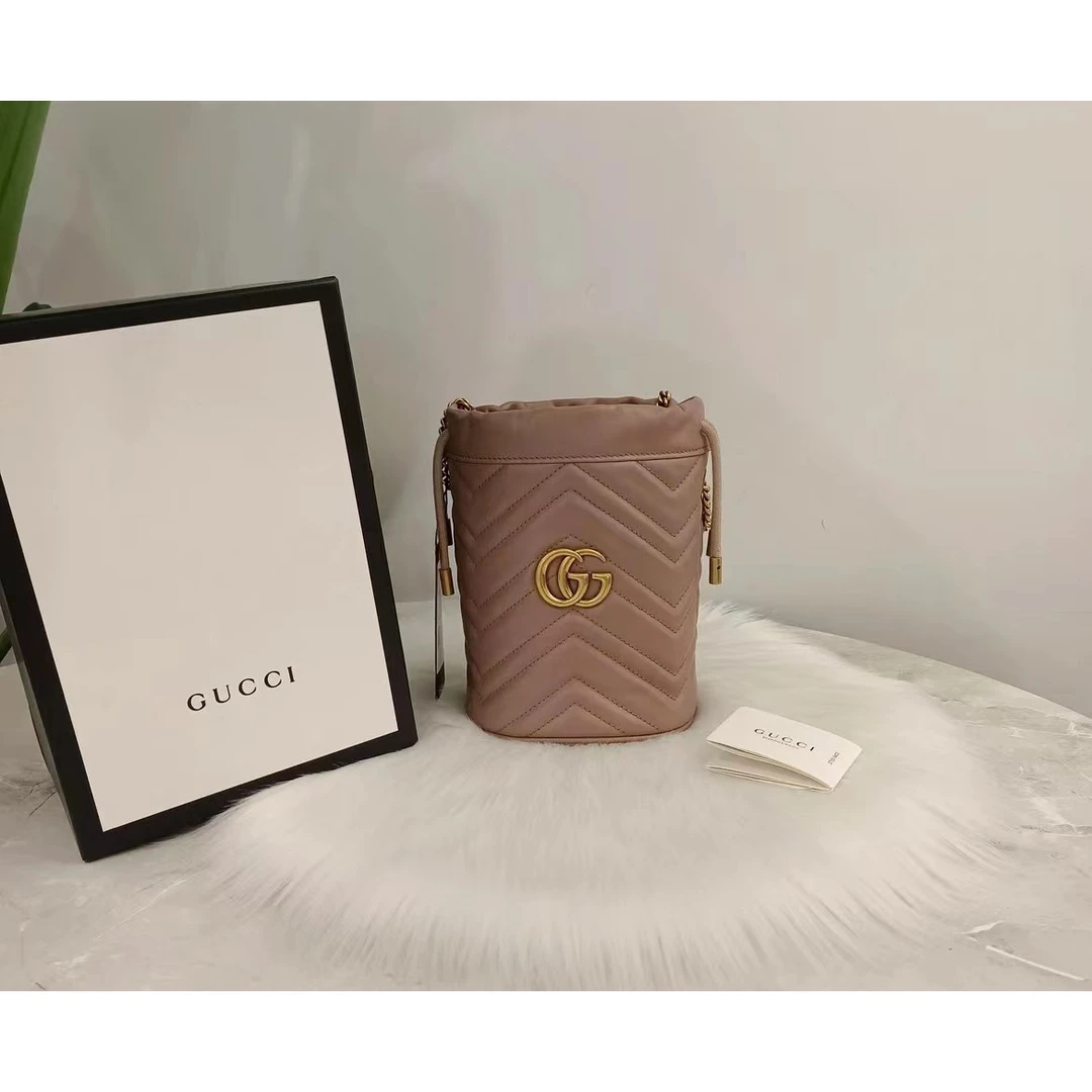 99新 GUCCI/古驰 马蒙水桶包单肩斜挎包 奶茶色（包包）