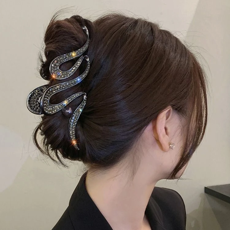 设计感小众闪钻抓夹大号气质风发夹女后脑勺鲨鱼夹新娘发饰新款潮