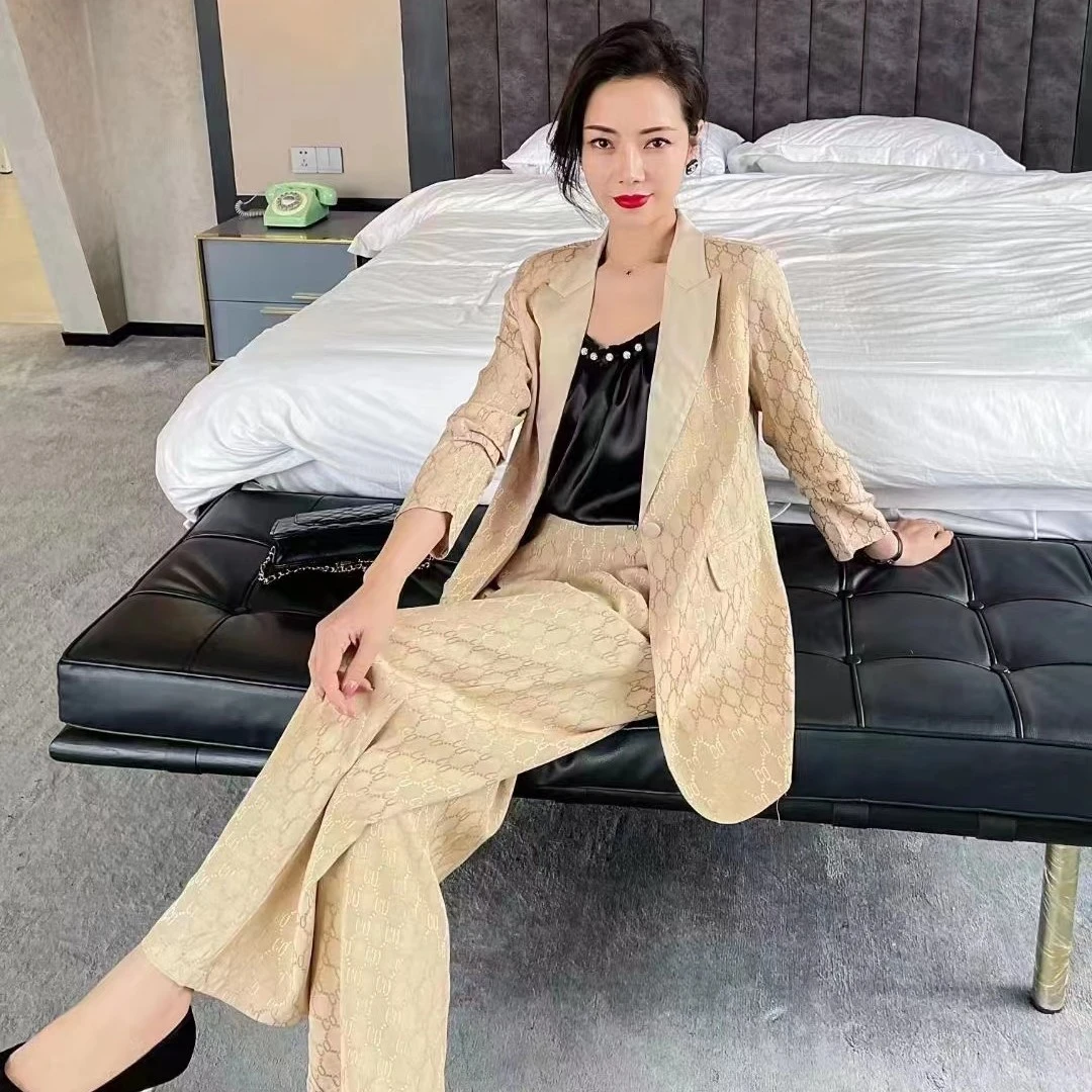 时尚气质印花套装WIN-21312