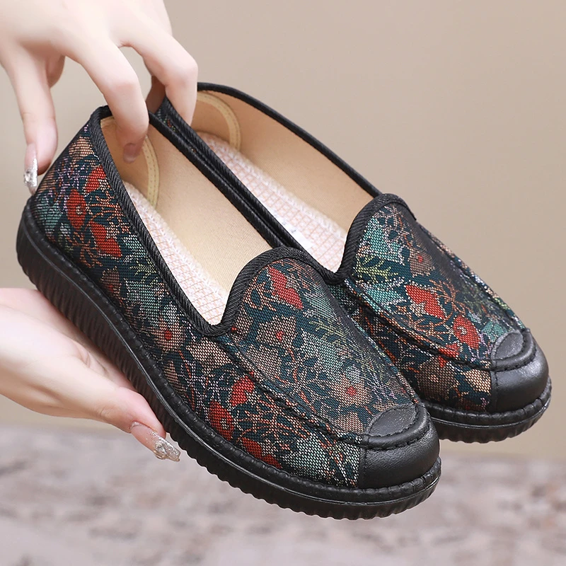女软底中老年人老太太舒适妈妈鞋80岁老奶奶女款软底鞋上班夏季