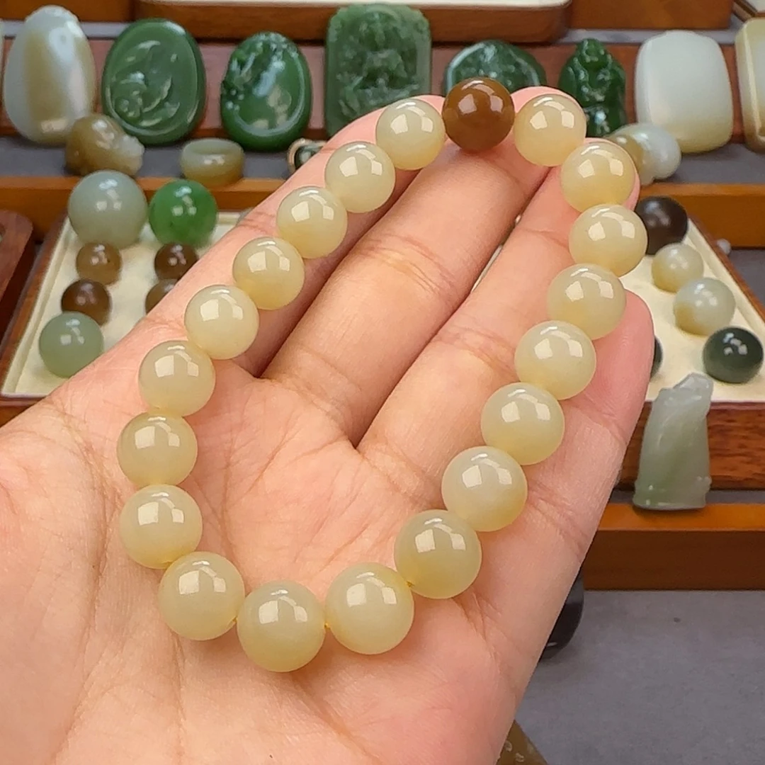 【闪购商品】和田玉手串未镶嵌朱**！