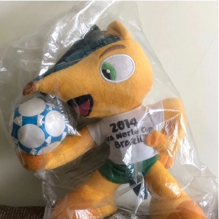 2014巴西世界杯吉祥物 福来哥Fuleco FIFA正版毛绒玩具