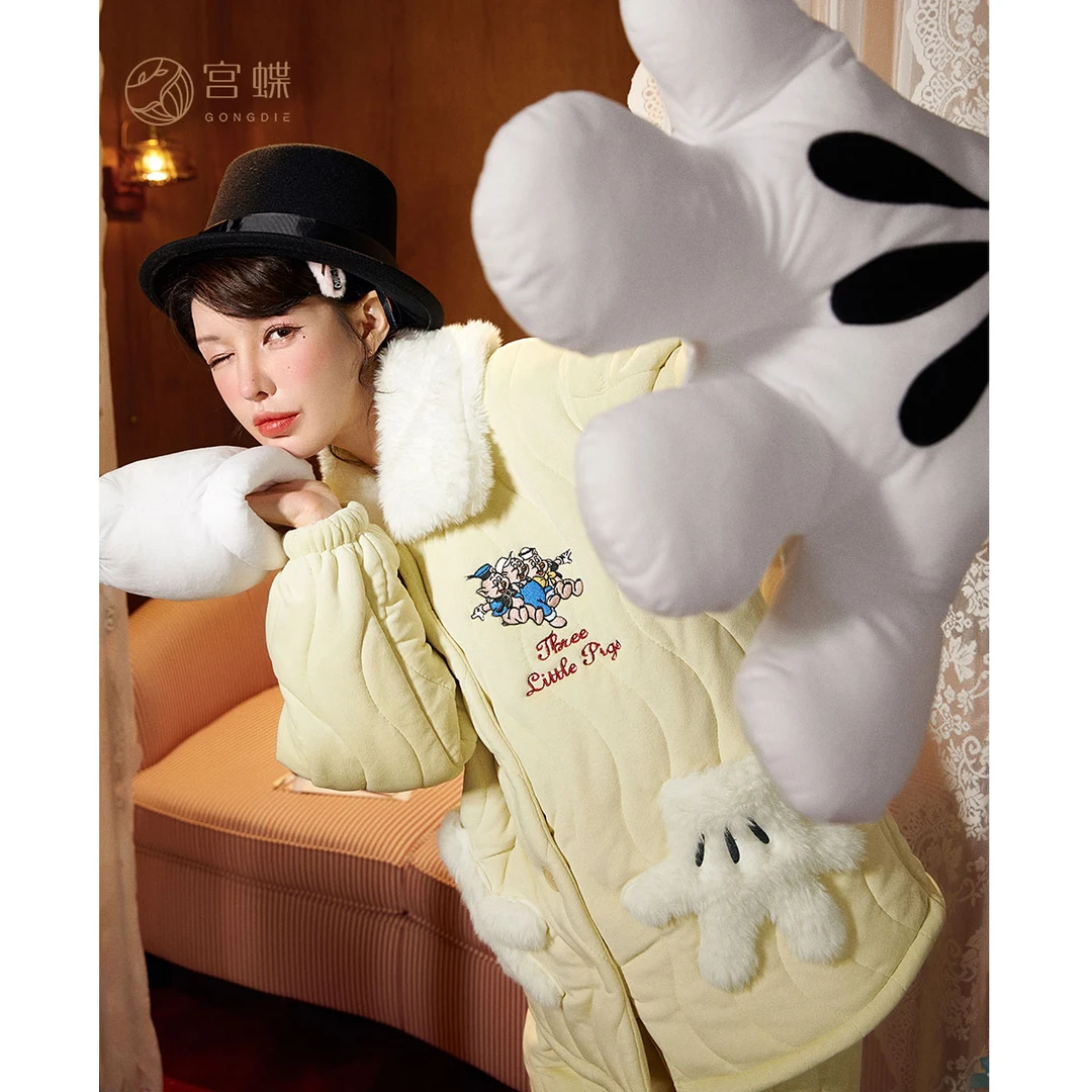 宫蝶【御寒型】迪士尼三只小猪睡衣女加厚珊瑚绒夹层棉保暖家居服