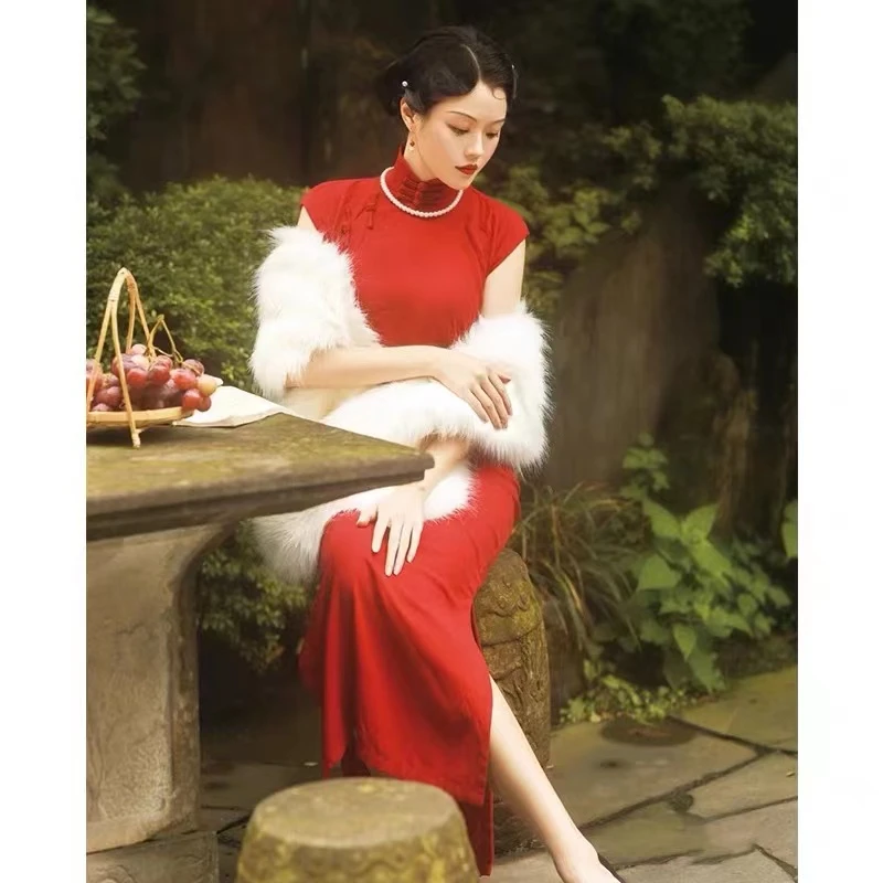 旗袍披肩白色毛绒加厚毛领女时尚洋气高档婚纱外搭高贵披风春秋冬