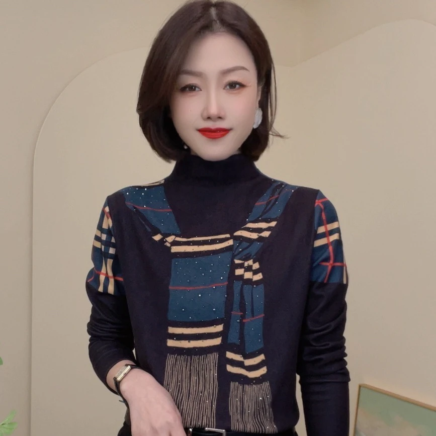 24700秋冬新款设计感假围巾气质T恤半高领时尚百搭简约女士小衫