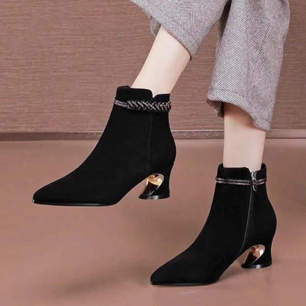 2025新款真皮粗跟短靴女春秋单靴女尖头百搭磨砂女靴加绒水钻踝靴