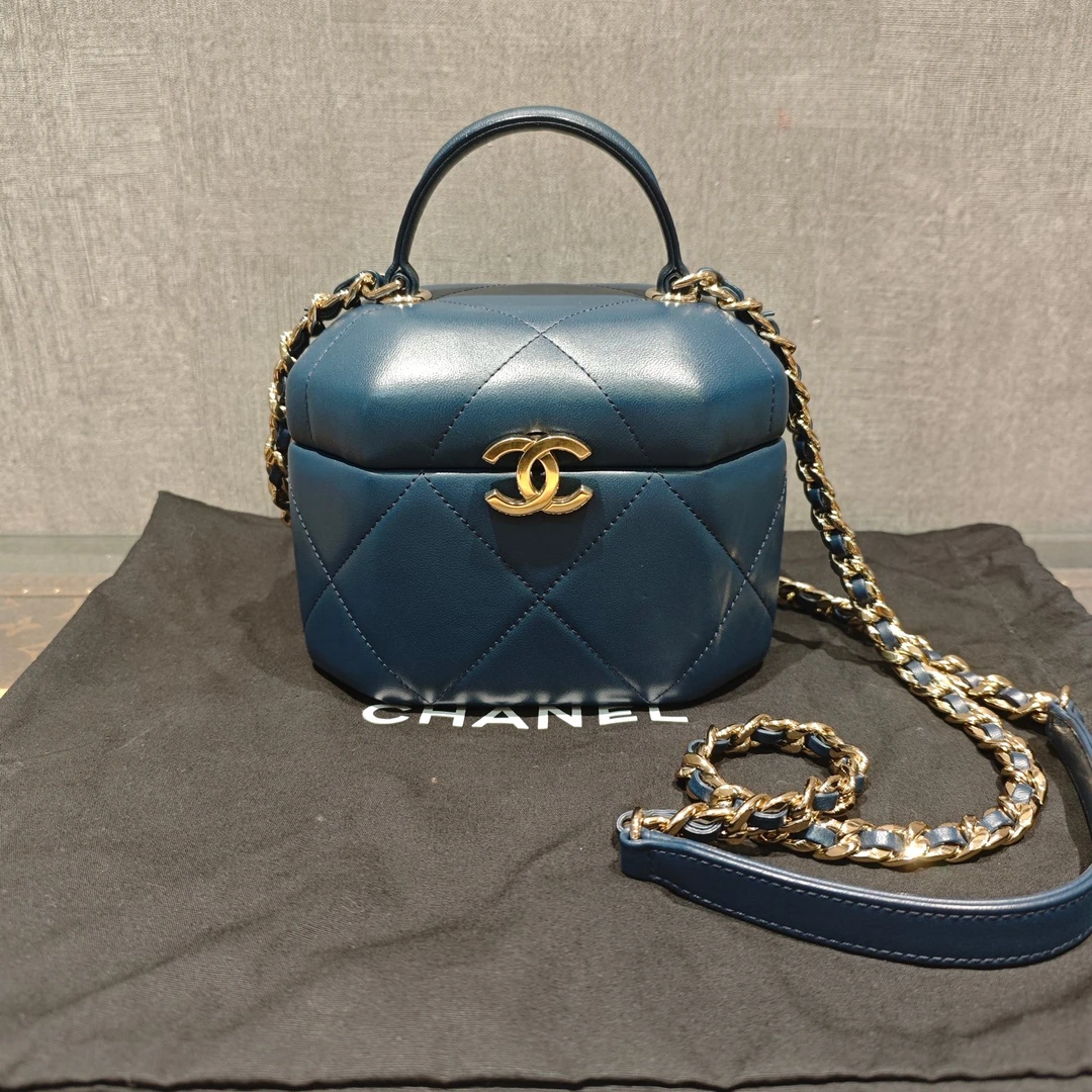 95新 Chanel/香奈儿 限蓝色八角月光宝盒手提单肩包 09271