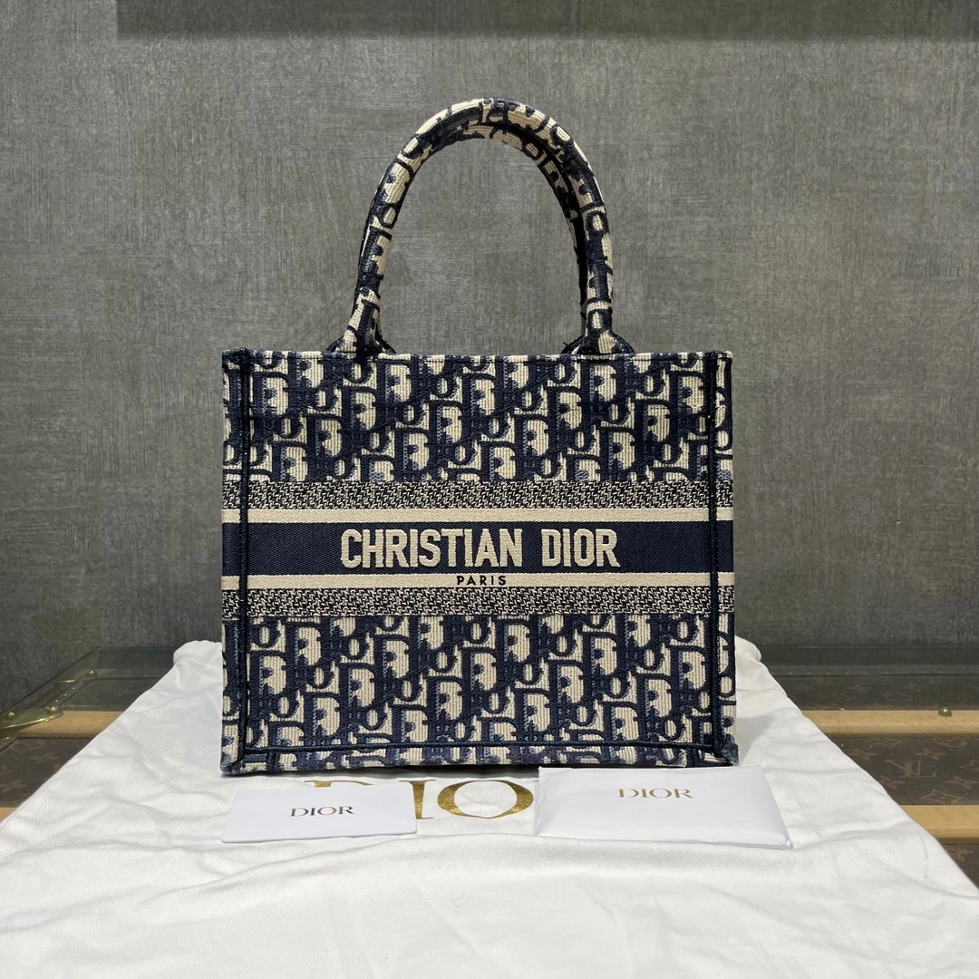 95新 DIOR/迪奥 老花帆布刺绣小号托特包 10325