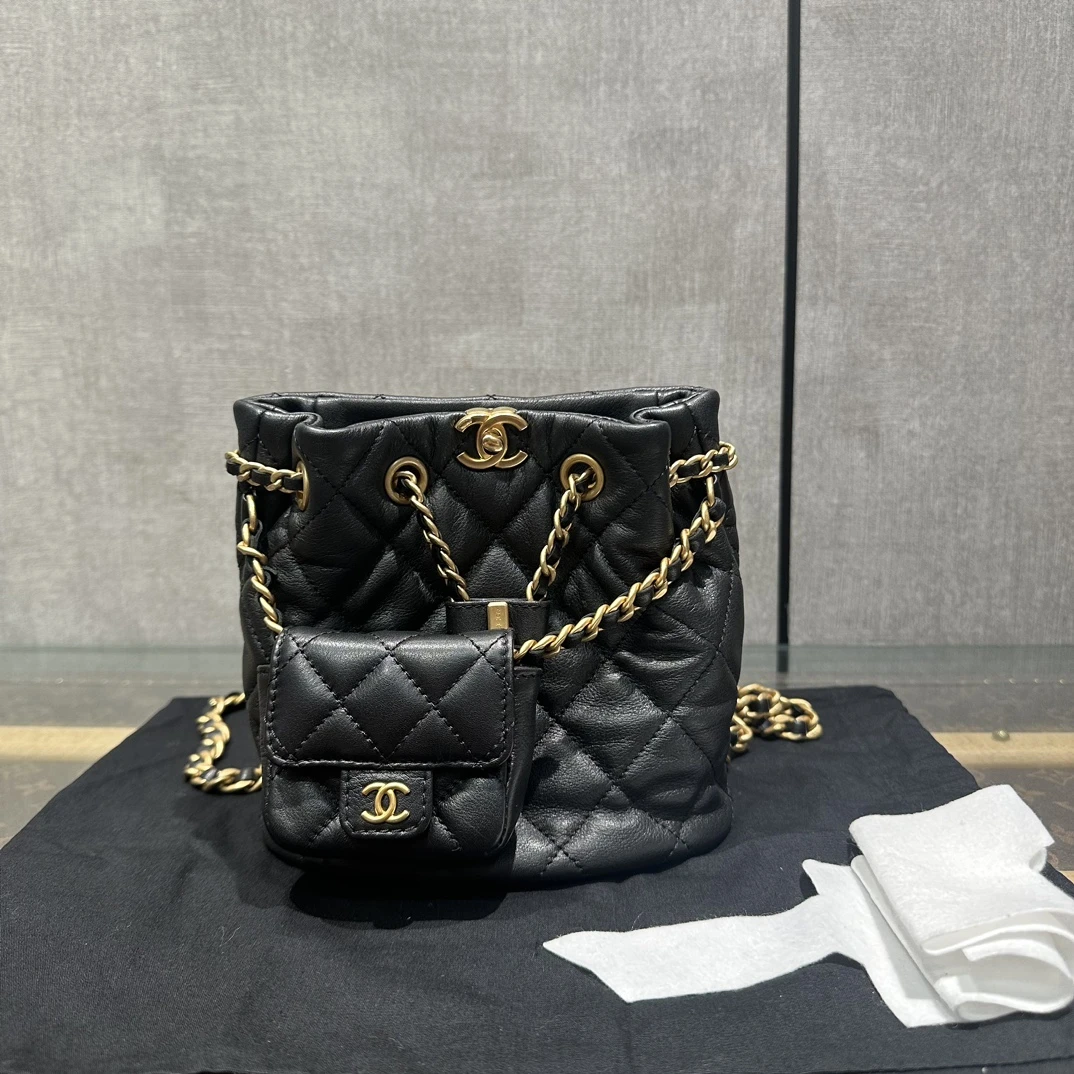 95新 Chanel/香奈儿 23A mini黑金子母双肩包 26857