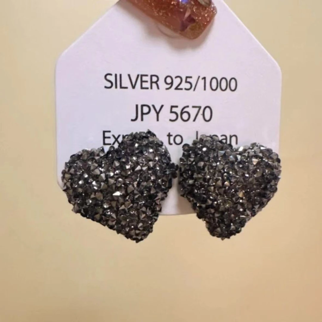 铜合金耳饰 【爱心】氛围显脸小精致高级感爱心耳钉女 A068