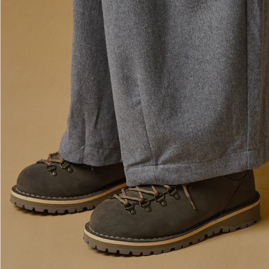 JOEWITHLOL 时装户外低邦靴 9706