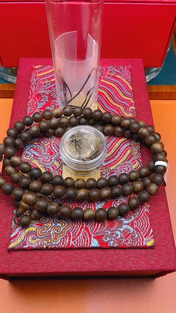 【闪购商品】沉香手串菩萨棋0.8沉水B08621380