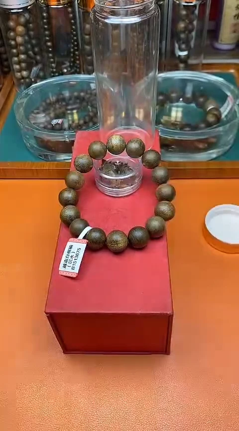 【闪购商品】沉香手串芽庄白棋1.4沉水B1413680