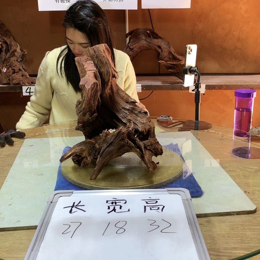 【闪购商品】陶瓷摆件阿*K47