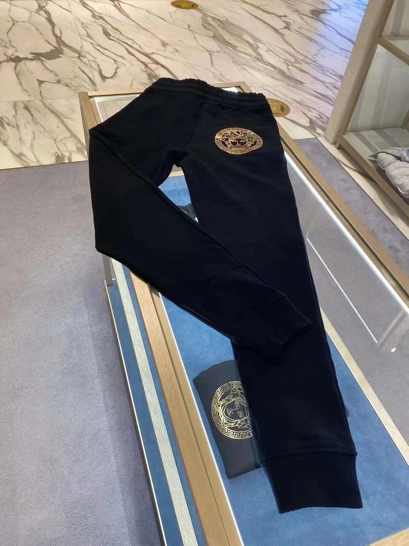 全新未使用 Versace/范思哲 凡凡欧奢名品男士卫裤回国3周不退换