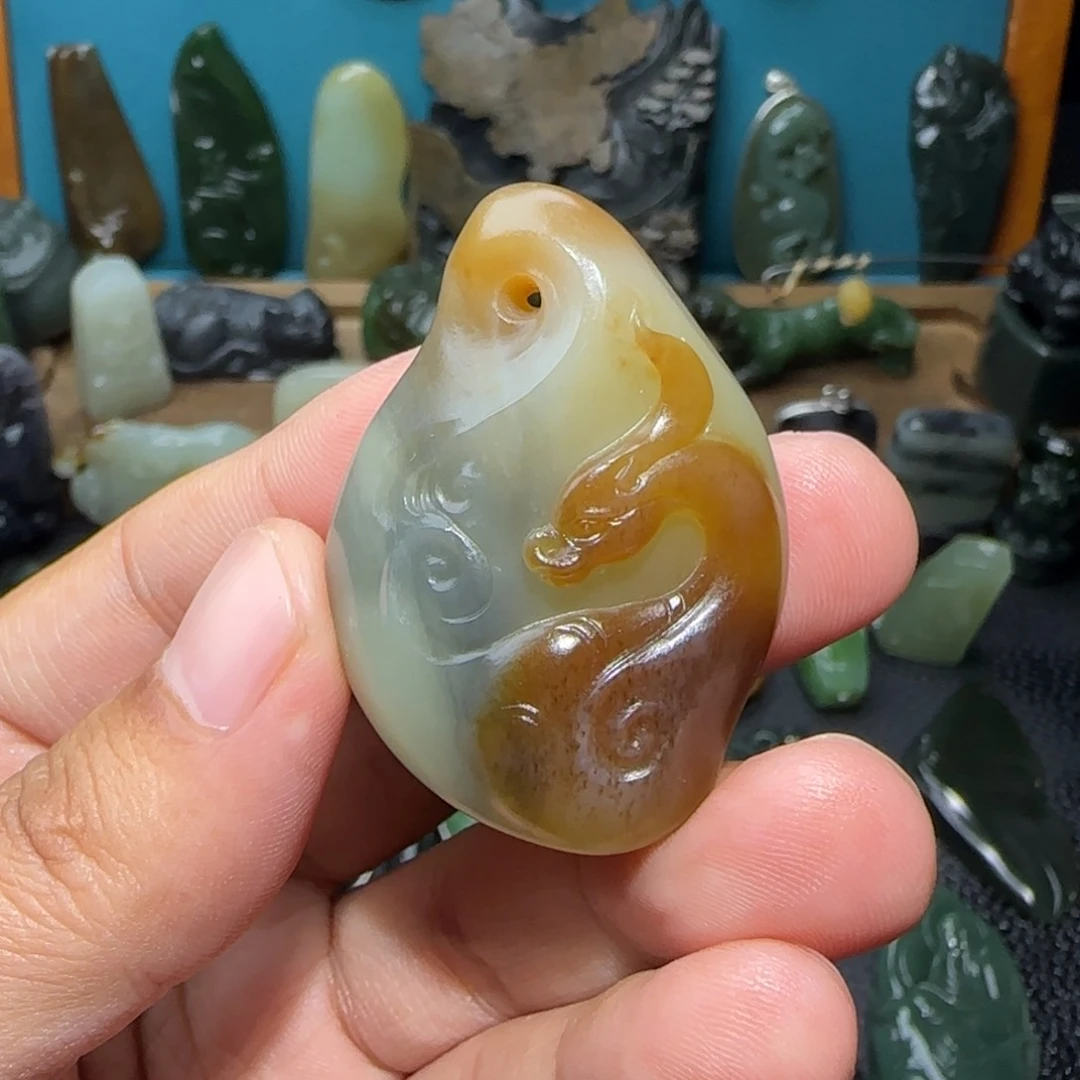 和田玉挂件未镶嵌